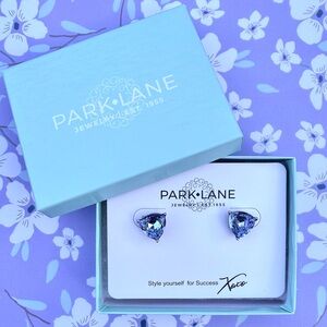 Park Lane Bonnet earrings featuring blue trillion-cut crystals